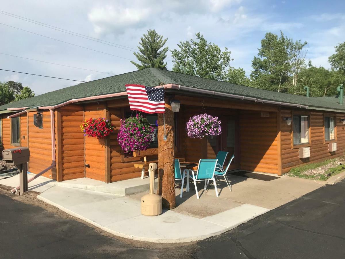 Northwoods Inn & Suites Minocqua Esterno foto